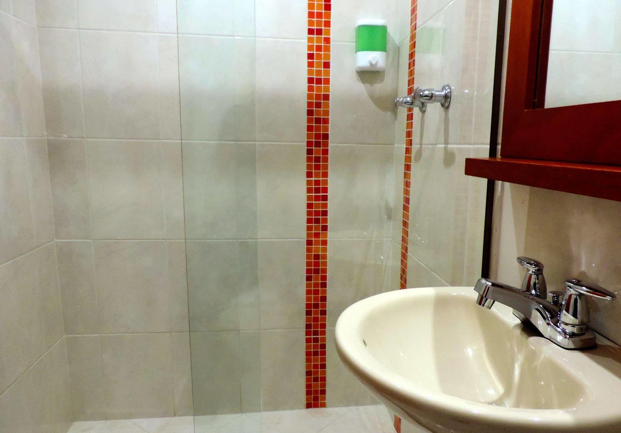 מלון מדיין Casa Portico מראה חיצוני תמונה